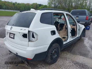 2010 BMW X3 xDrive30i with VIN WBXPC9C45AWJ34433, listed as a IAAI auction lot 41988504 with 1 mi miles. Bid and sale history available at carsss.com. Image 4.