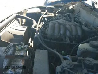 2001 Toyota Tundra SR5 with VIN 5TBRN34161S214687, listed as a IAAI auction lot 43427156 with 223,120 mi miles and . Bid and sale history available at DreamBid. Image 15.