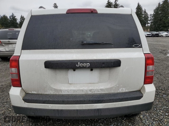 2012 Jeep Patriot Sport with VIN 1C4NJPBA5CD511847, listed as a Copart auction lot 49888585 with 190,606 mi miles and Clean Title. Bid and sale history available at DreamBid. Image 6.