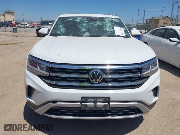 2021 Volkswagen Atlas SEL с VIN 1V2EE2CA8MC202806, выставлен на аукционе IAAI как лот 41984025 с пробегом 126 868 миль миль и . История ставок и продаж доступна на DreamBid. Изображение 12.