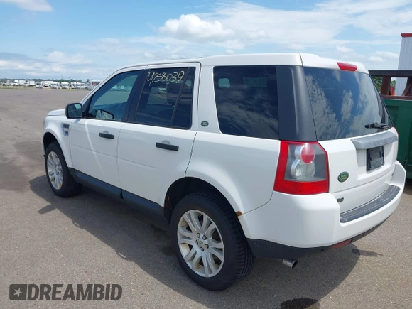 2008 Land Rover LR2 SE with VIN SALFP24NX8H039210, listed as a IAAI auction lot 42528039 with 269,364 mi miles and . Bid and sale history available at DreamBid. Image 3.