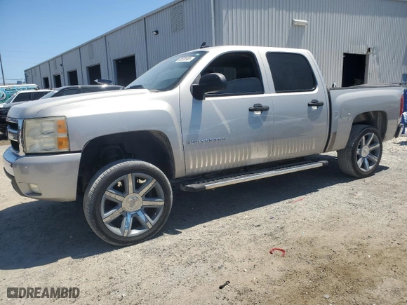 2007 Chevrolet Silverado 1500 LTZ with VIN 2GCEC13JX71534497, listed as a Copart auction lot 52520985 with 179,548 mi miles and Clean Title. Bid and sale history available at carsss.com. Image 1.