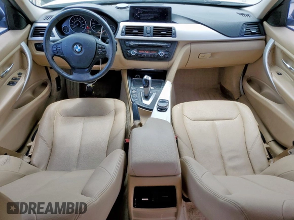 2014 BMW 3 Series 320i z VIN WBA3B1C57EP679989, wystawiony jako Copart lot #56383665 z przebiegiem 125 617 mil mil oraz Szkoda całkowita • Salvage title. Historia ofert i sprzedaży dostępna na DreamBid. Obrazek 8.