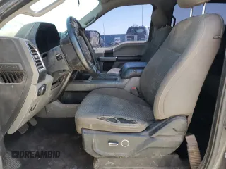 2017 Ford F-150 XL с VIN 1FTEW1CP7HKC04314, выставлен на аукционе Copart как лот 54002185 с пробегом Не указан миль и Чистый • Clean title. История ставок и продаж доступна на DreamBid. Изображение 7.