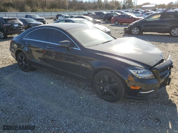 2012 Mercedes-Benz CLS-Class CLS 550 with VIN WDDLJ9BB5CA037692, listed as a Copart auction lot 83233714 with 104,634 mi miles and Salvage Title. Bid and sale history available at carsss.com. Image 4.