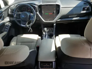 2023 Subaru Ascent Premium z VIN 4S4WMACD8P3419902, wystawiony jako Copart lot #61260905 z przebiegiem 42 113 mil mil oraz Szkoda całkowita • Salvage title. Historia ofert i sprzedaży dostępna na DreamBid. Obrazek 8.