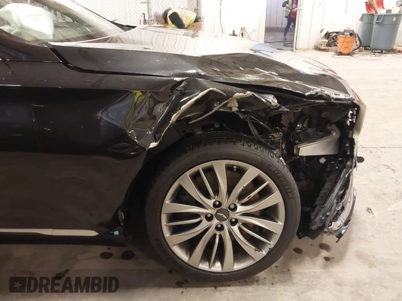 2018 Genesis G80 Ultimate with VIN KMHGN4JF2JU265826, listed as a IAAI auction lot 41749930 with 38,171 mi miles and . Bid and sale history available at carsss.com. Image 18.