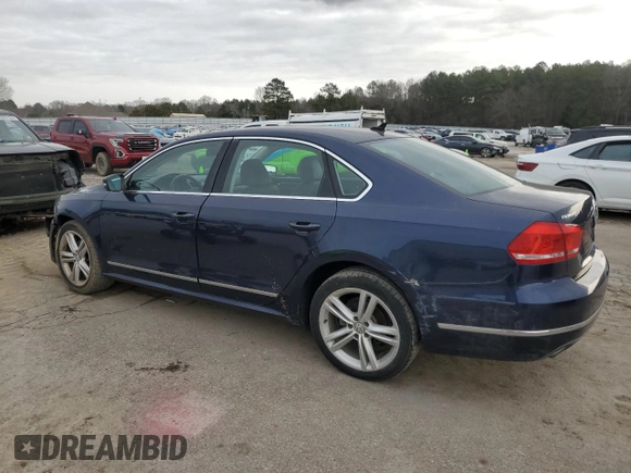 2013 Volkswagen Passat SEL Premium z VIN 1VWCN7A3XDC073524, wystawiony jako Copart lot #46759305 z przebiegiem 118 780 mil mil oraz Szkoda całkowita • Salvage title. Historia ofert i sprzedaży dostępna na DreamBid. Obrazek 2.