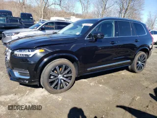 2025 Volvo XC90 Plus with VIN YV4062PE5S1303927, listed as a Copart auction lot 47423225 with 3,241 mi miles and Salvage Title. Bid and sale history available at DreamBid. Image 1.