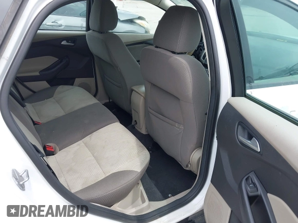 2014 Ford Focus SE with VIN 1FADP3K24EL209329, listed as a IAAI auction lot 42223749 with 141,196 mi miles and . Bid and sale history available at carsss.com. Image 8.