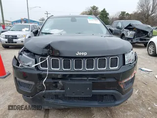 2018 Jeep Compass Sport with VIN 3C4NJCAB4JT469519, listed as a IAAI auction lot 41963902 with 80,093 mi miles. Bid and sale history available at carsss.com. Image 12.