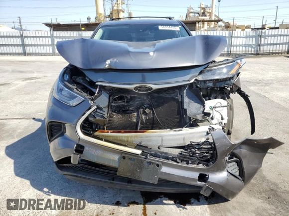 2020 Toyota Highlander L with VIN 5TDCZRAH5LS019723, listed as a Copart auction lot 54934455 with 61,133 mi miles and Salvage title. Bid and sale history available at DreamBid. Image 5.