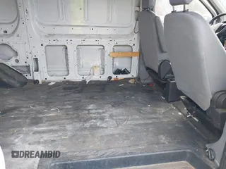 2015 Ford Transit Cargo z VIN 1FTNR1YM6FKB00237, wystawiony jako IAAI lot #41881887 z przebiegiem 97 274 mil mil oraz . Historia ofert i sprzedaży dostępna na DreamBid. Obrazek 8.