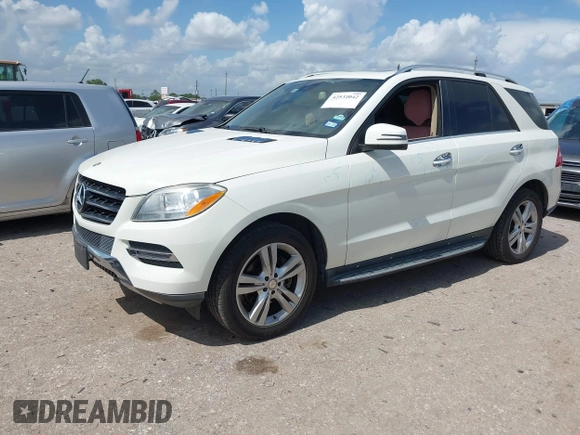 2013 Mercedes-Benz M 350 with VIN 4JGDA5HB9DA220024, listed as a IAAI auction lot 42531042 with 132,702 mi miles and . Bid and sale history available at DreamBid. Image 18.