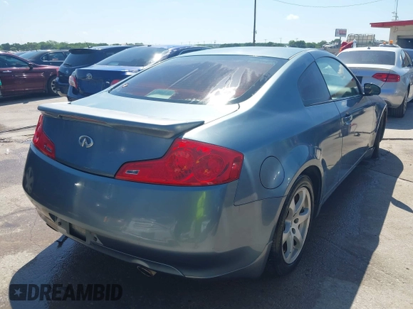 2007 Infiniti G35 with VIN JNKCV54E57M905711, listed as a IAAI auction lot 42088770 with 218,224 mi miles. Bid and sale history available at carsss.com. Image 4.