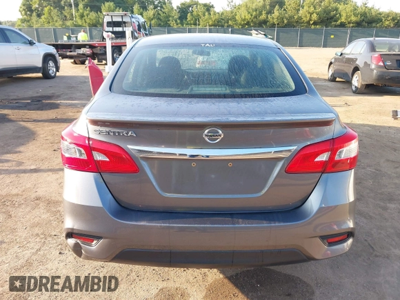 2017 Nissan Sentra S with VIN 3N1AB7AP1HY250807, listed as a IAAI auction lot 40084492 with 130,000 mi miles. Bid and sale history available at carsss.com. Image 15.