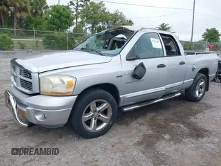 2006 Dodge 1500 SLT with VIN 1D7HA18226S648681, listed as a IAAI auction lot 41933405 with 143,346 mi miles. Bid and sale history available at carsss.com. Image 2.