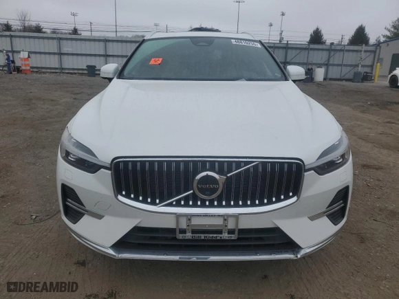 2022 Volvo XC60 Inscription with VIN YV4L12RL4N1088780, listed as a Copart auction lot 48810255 with 0 mi miles and Salvage Title. Bid and sale history available at carsss.com. Image 5.