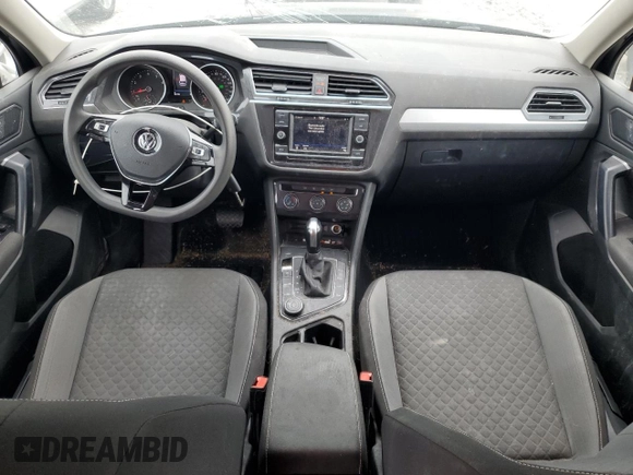 2021 Volkswagen Tiguan S z VIN 3VV0B7AX6MM023026, wystawiony jako Copart lot #60134345 z przebiegiem 98 196 mil mil oraz Szkoda całkowita • Salvage title. Historia ofert i sprzedaży dostępna na DreamBid. Obrazek 8.