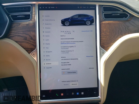 2017 Tesla Model X 90D z VIN 5YJXCDE22HF040293, wystawiony jako Copart lot #48324025 z przebiegiem 53 515 mil mil oraz Szkody całkowita. Historia ofert i sprzedaży dostępna na DreamBid. Obrazek 9.