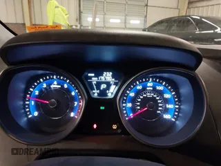 2012 Hyundai Elantra Limited z VIN 5NPDH4AE4CH124730, wystawiony jako IAAI lot #41379631 z przebiegiem 175 790 mil mil oraz . Historia ofert i sprzedaży dostępna na DreamBid. Obrazek 7.