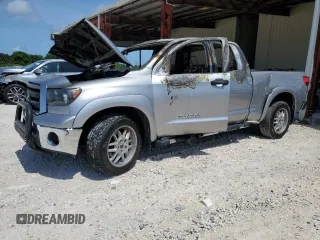 2010 Toyota Tundra z VIN 5TFRM5F11AX015110, wystawiony jako Copart lot #59004835 z przebiegiem Nie podano mil oraz Szkoda całkowita • Salvage title. Historia ofert i sprzedaży dostępna na DreamBid. Obrazek 1.