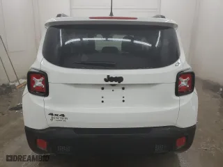 2017 Jeep Renegade Altitude with VIN ZACCJBBB3HPG56235, listed as a Copart auction lot 44231455 with 40,542 mi miles and Clean Title. Bid and sale history available at carsss.com. Image 6.