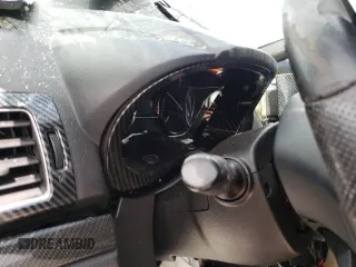 2016 Subaru WRX STI z VIN JF1VA2M69G9817900, wystawiony jako Copart lot #71685613 z przebiegiem Nie podano mil oraz . Historia ofert i sprzedaży dostępna na DreamBid. Obrazek 9.