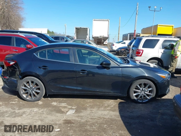 2018 Mazda 3 Touring with VIN 3MZBN1V34JM208669, listed as a IAAI auction lot 41834164 with 117,639 mi miles. Bid and sale history available at carsss.com. Image 13.