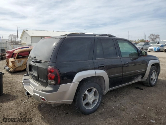 2004 Chevrolet TrailBlazer LS with VIN 1GNDT13S642209417, listed as a Copart auction lot 49528795 with 146,765 mi miles and Clean Title. Bid and sale history available at carsss.com. Image 3.