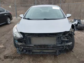 2013 Hyundai Elantra GT with VIN KMHD35LE0DU148382, listed as a IAAI auction lot 41898768 with 77,673 mi miles. Bid and sale history available at carsss.com. Image 6.