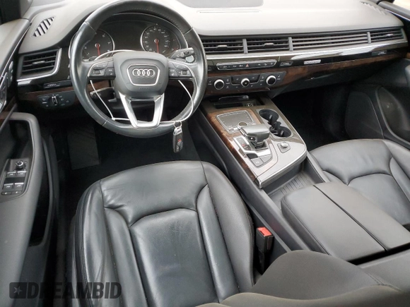 2018 Audi Q7 Premium with VIN WA1AAAF72JD000694, listed as a Copart auction lot 55625414 with 55,602 mi miles and Salvage title. Bid and sale history available at DreamBid. Image 8.