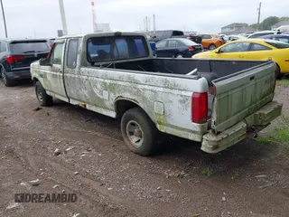 1992 Ford F-150 with VIN 1FTEX15Y2NKB09237, listed as a IAAI auction lot 42654726 with 260,150 mi miles and . Bid and sale history available at DreamBid. Image 3.