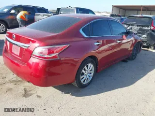 2015 Nissan Altima 2.5 S with VIN 1N4AL3AP4FN402310, listed as a IAAI auction lot 41741964 with 160,029 mi miles. Bid and sale history available at carsss.com. Image 4.