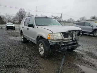 2005 Ford Explorer XLS z VIN 1FMZU62K15UA84726, wystawiony jako Copart lot #86122634 z przebiegiem 187 623 mil mil oraz Szkoda całkowita • Salvage title. Historia ofert i sprzedaży dostępna na DreamBid. Obrazek 12.