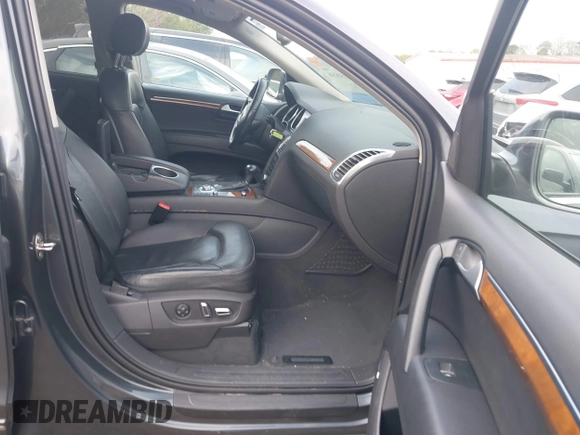 2015 Audi Q7 Premium Plus with VIN WA1LGAFE4FD008776, listed as a IAAI auction lot 41528346 with 213,557 mi miles and . Bid and sale history available at DreamBid. Image 5.