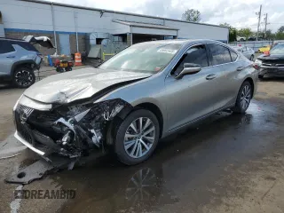 2019 Lexus ES 350 with VIN 58ABZ1B10KU040878, listed as a Copart auction lot 65002435 with 51,586 mi miles and Salvage title. Bid and sale history available at DreamBid. Image 1.