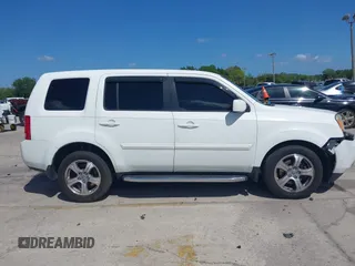 2014 Honda Pilot EX-L with VIN 5FNYF3H75EB015607, listed as a IAAI auction lot 41935074 with 110,713 mi miles and . Bid and sale history available at carsss.com. Image 13.