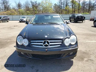 2007 Mercedes-Benz CLK 350 z VIN WDBTK56F87T075729, wystawiony jako Copart lot #55878175 z przebiegiem 123 584 mil mil oraz Czysty tytuł • Clean title. Historia ofert i sprzedaży dostępna na DreamBid. Obrazek 5.