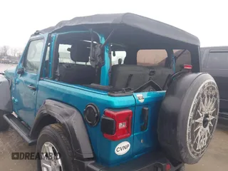 2020 Jeep Wrangler Sport S with VIN 1C4GJXAN4LW263737, listed as a IAAI auction lot 41983063 with 38,209 mi miles and . Bid and sale history available at DreamBid. Image 6.