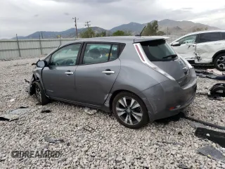 2015 Nissan LEAF SV with VIN 1N4AZ0CP6FC332833, listed as a Copart auction lot 64674203 with 67,873 mi miles. Bid and sale history available at carsss.com. Image 2.