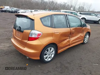2010 Honda Fit Sport with VIN JHMGE8H63AS024532, listed as a IAAI auction lot 41469799 with 167,750 mi miles and . Bid and sale history available at DreamBid. Image 4.