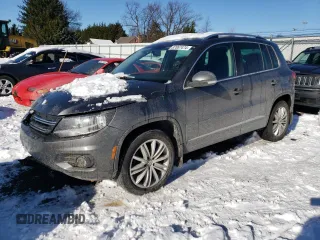 2015 Volkswagen Tiguan S z VIN WVGBV7AX3FW599122, wystawiony jako Copart lot #87067474 z przebiegiem 129 516 mil mil oraz Szkoda całkowita • Salvage title. Historia ofert i sprzedaży dostępna na DreamBid. Obrazek 1.