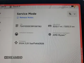 2024 Tesla Model Y Long Range z VIN 7SAYGDEE3RF087162, wystawiony jako Copart lot #79315224 z przebiegiem 3 232 mil mil oraz Szkoda całkowita • Salvage title. Historia ofert i sprzedaży dostępna na DreamBid. Obrazek 9.