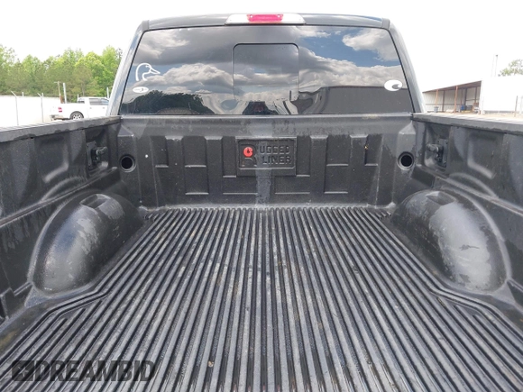 2015 Ford F-150 XLT with VIN 1FTEW1EG7FFB28757, listed as a IAAI auction lot 42211128 with 182,377 mi miles and . Bid and sale history available at DreamBid. Image 17.