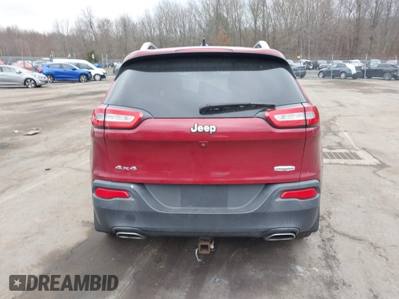 2015 Jeep Cherokee Latitude with VIN 1C4PJMCS6FW594812, listed as a IAAI auction lot 41709068 with 125,232 mi miles. Bid and sale history available at carsss.com. Image 16.