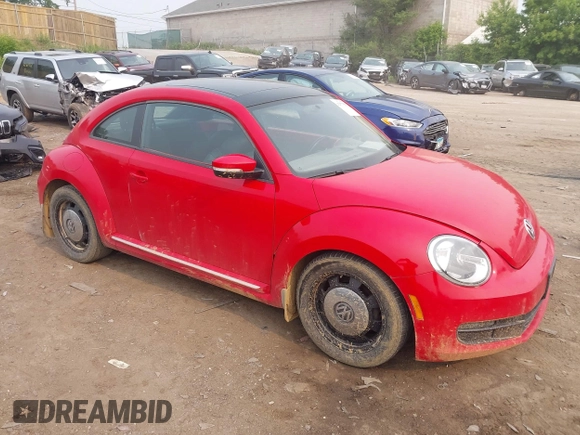 2012 Volkswagen Beetle 2.5L PZEV with VIN 3VWJP7AT8CM637489, listed as a IAAI auction lot 42377559 with 174,295 mi miles and . Bid and sale history available at DreamBid. Image 1.