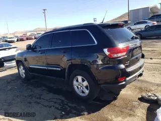 2011 Jeep Grand Cherokee Laredo with VIN 1J4RR4GG5BC514557, listed as a Copart auction lot 47195705 with 195,339 mi miles and Salvage Title. Bid and sale history available at carsss.com. Image 2.