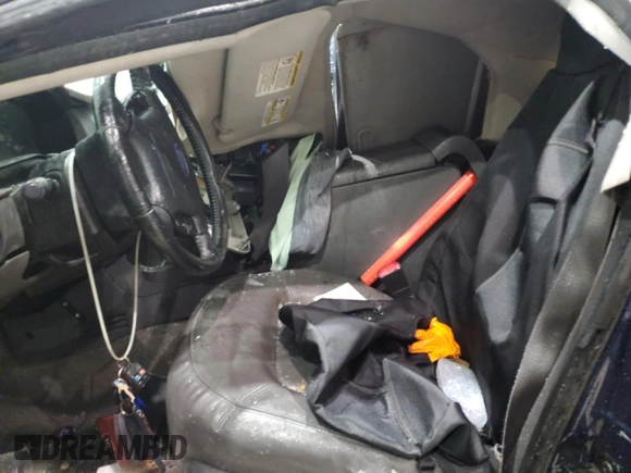 2003 Ford Explorer XLT z VIN 1FMZU73WX3UC34465, wystawiony jako Copart lot #51679395 z przebiegiem Nie podano mil oraz Szkoda całkowita • Salvage title. Historia ofert i sprzedaży dostępna na DreamBid. Obrazek 7.