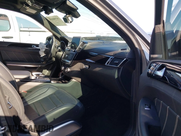 2018 Mercedes-Benz GLS 63 AMG with VIN 4JGDF7FE2JB036480, listed as a IAAI auction lot 39798161 with 38,731 mi miles and . Bid and sale history available at DreamBid. Image 5.